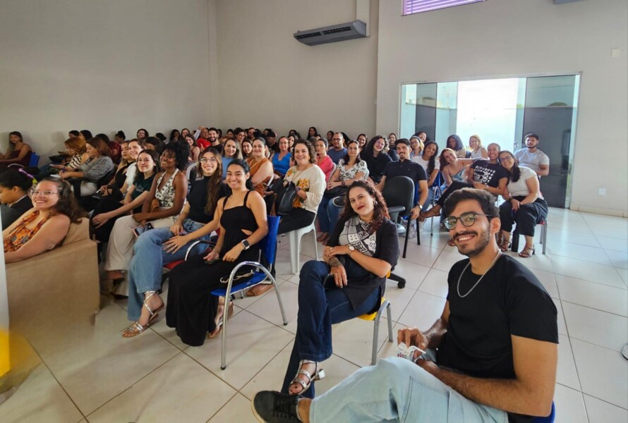 profissionais-da-rede-teia-participam-de-treinamento-sobre-manejo-de-comportamentos-interferentes